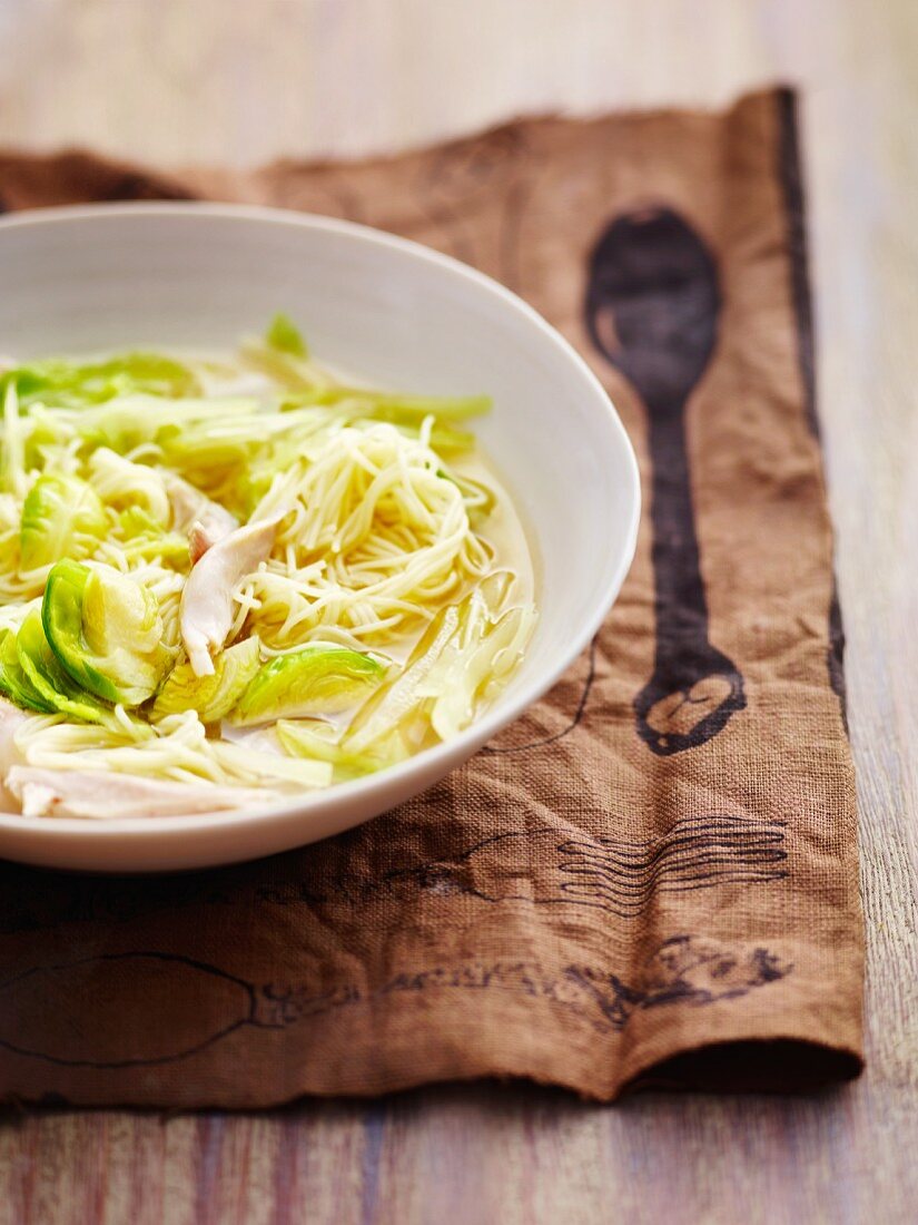 Chicken stew with cabbage