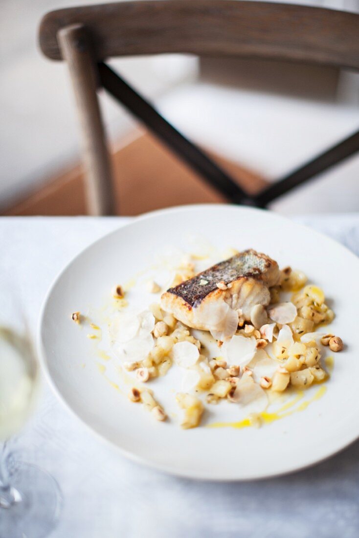 Hake with artichokes