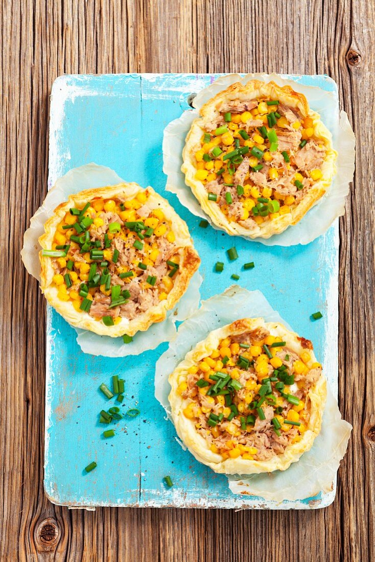 Puff pastry tartlets with tuna and sweetcorn