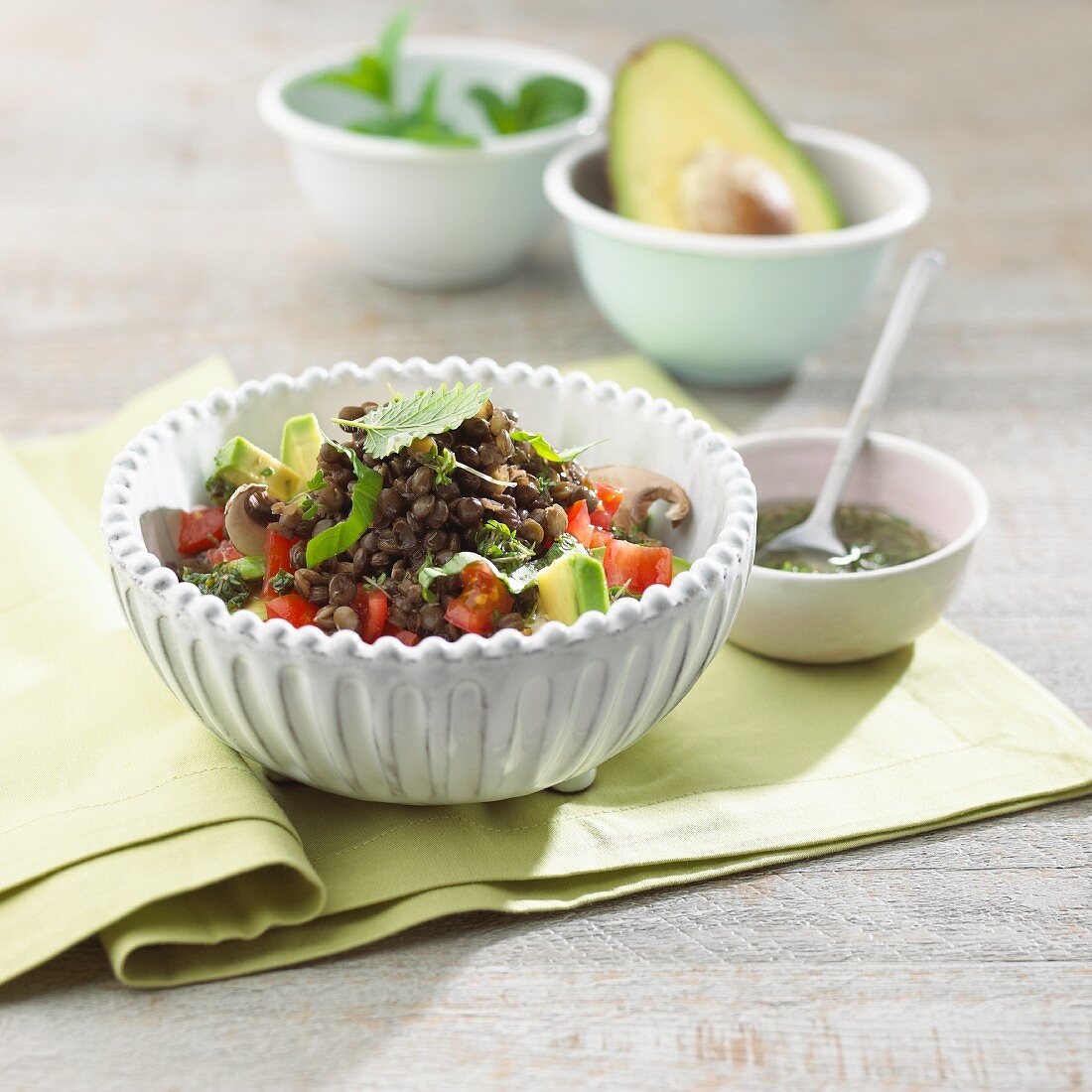 Avocadosalat mit Du Puy Linsen