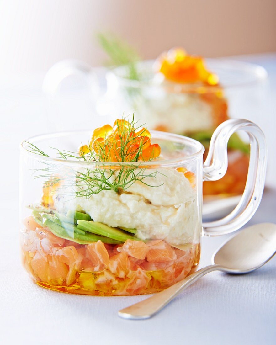 Salmon salad with fennel cream and salmon caviar