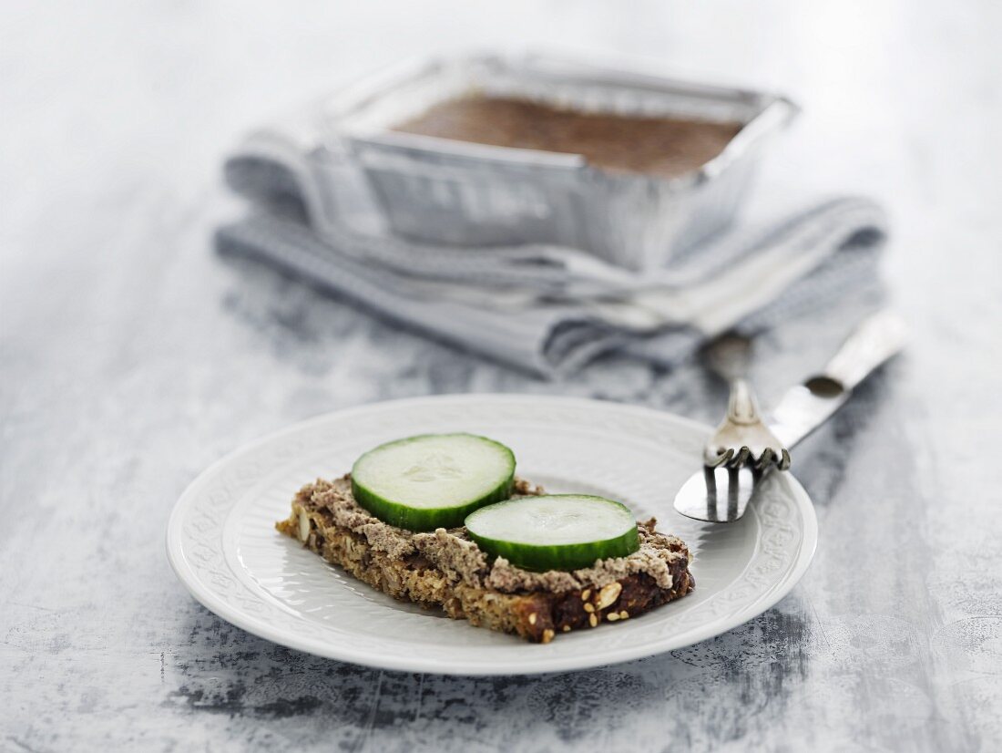 Wholegrain bread with chicken liver pate and cucumber