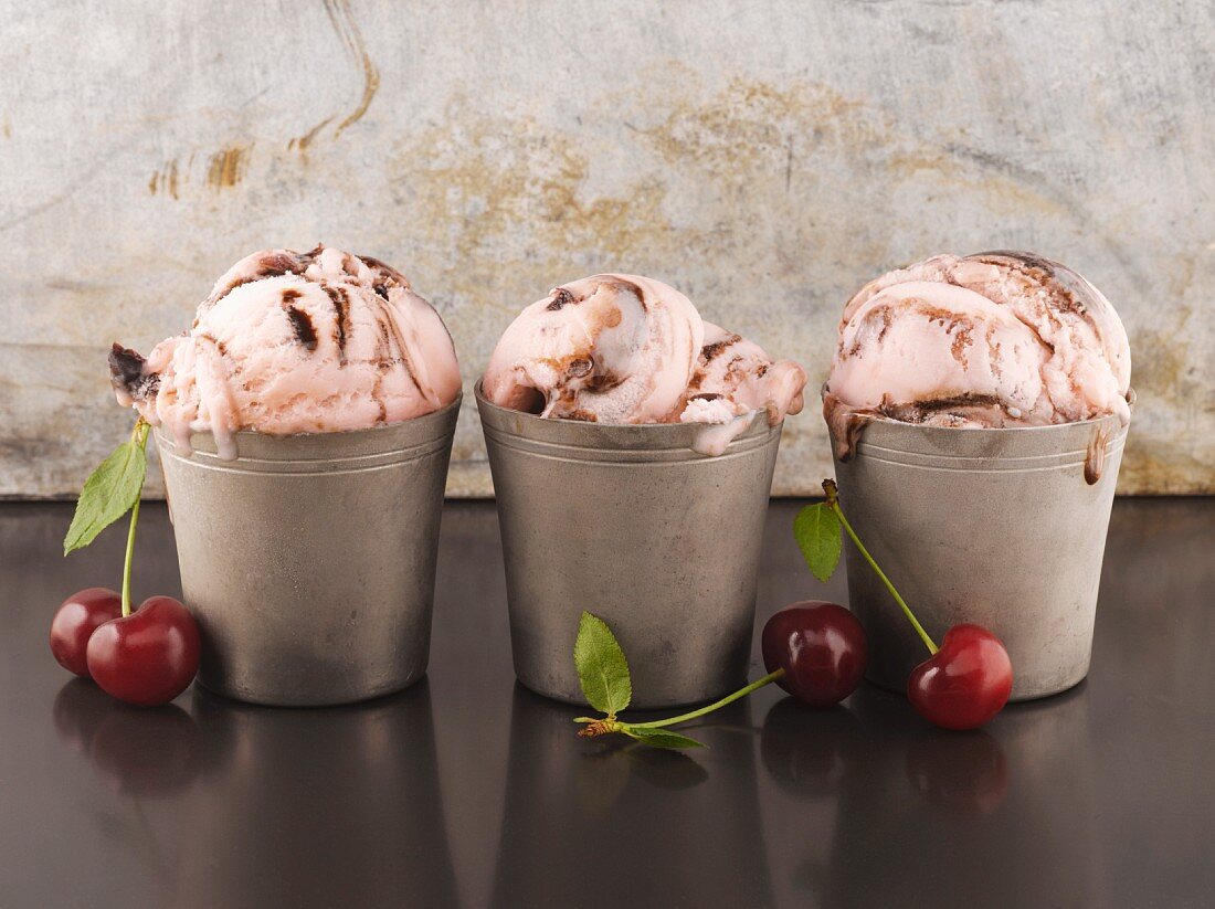 Chocolate and cherry ice cream sundaes
