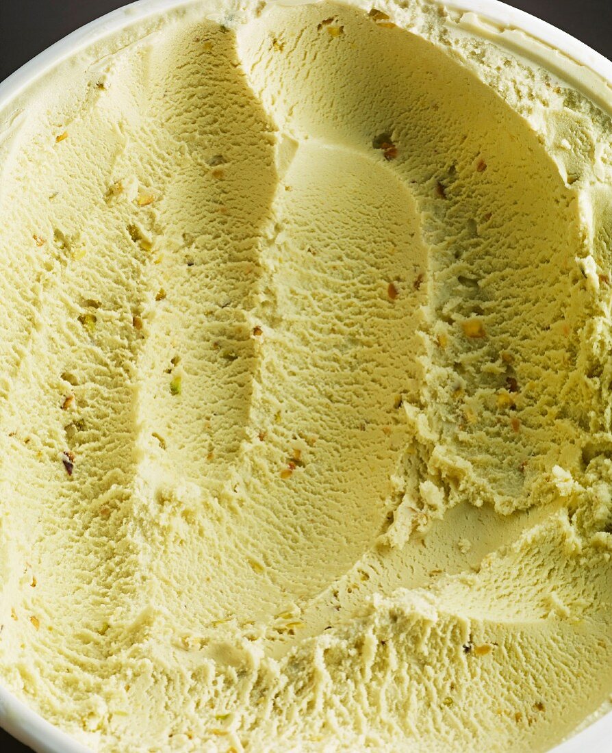 Pistachio ice cream (close-up)