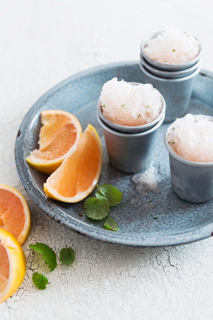 Wodka-Granita mit Grapefruit