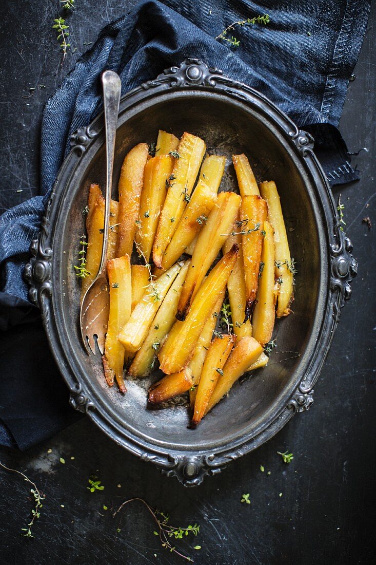 Carrots roasted with thyme for Christmas dinner