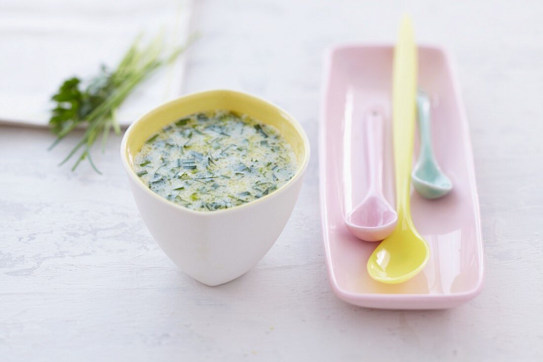 Buttermilk dressing with herbs