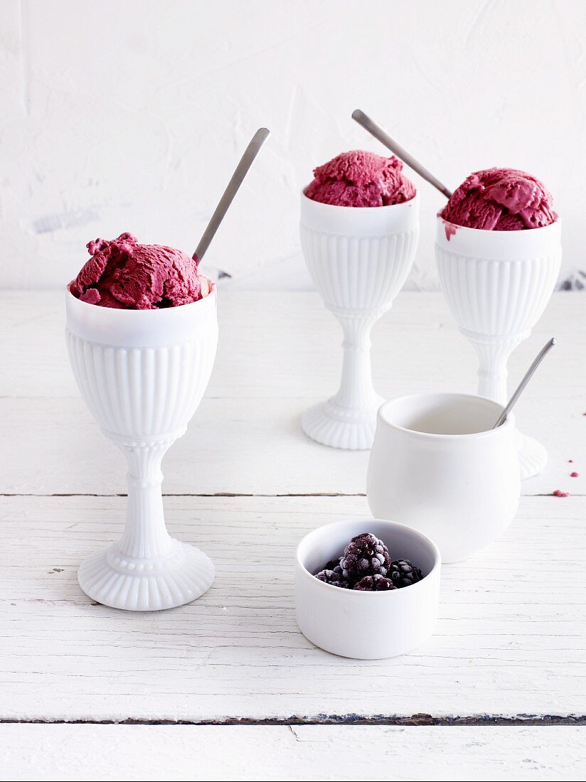 Lactose free blackberry ice cream
