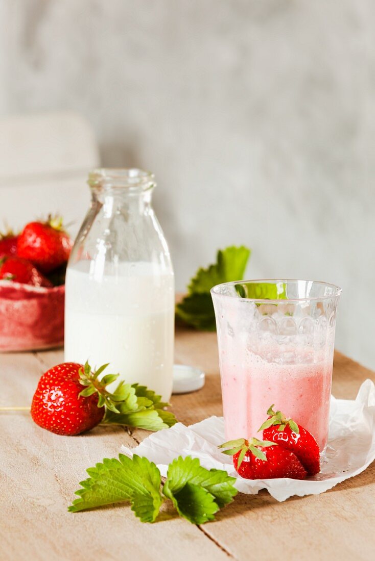 Strawberry and buttermilk smoothie