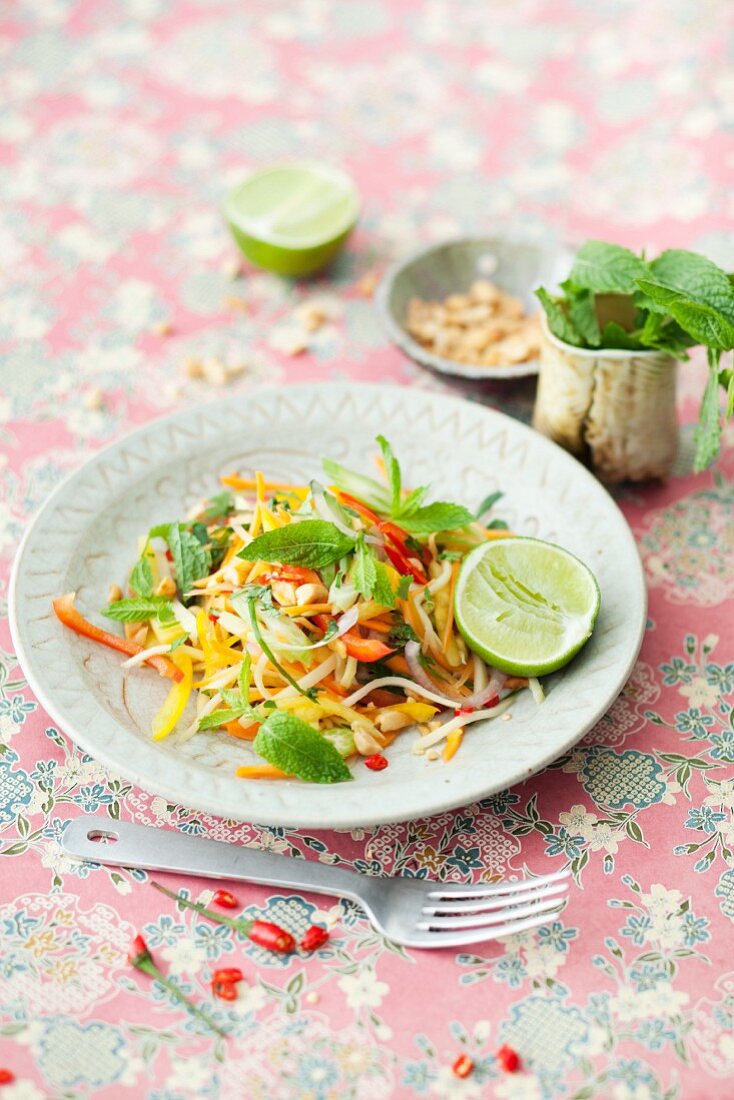 Sweet-and-sour vegetable salad (Thailand)