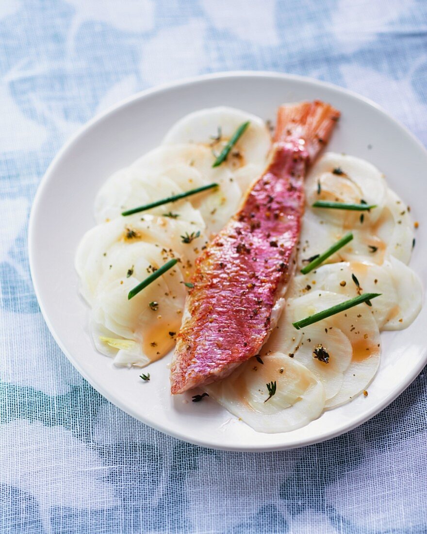 Red mullet with a fennel medley