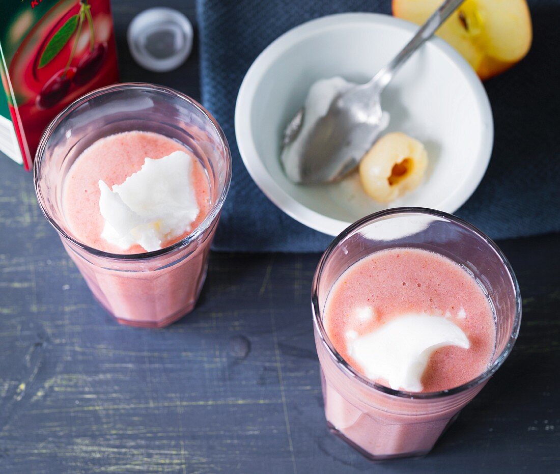 Smoothies made with lychees, cherries and apple