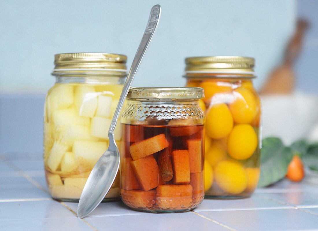 Sugar cubes soaked in alcohol