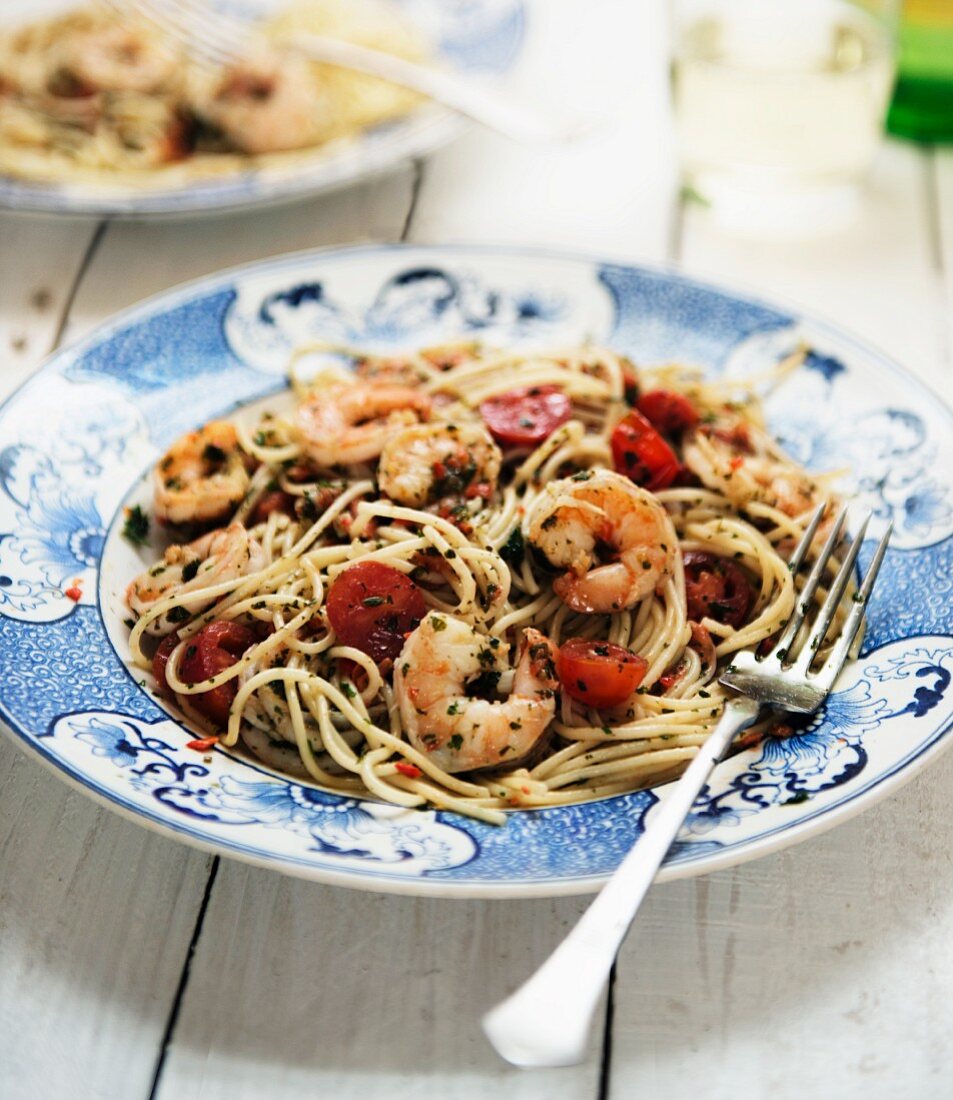 Garnelen mit Spaghetti und Kirschtomaten