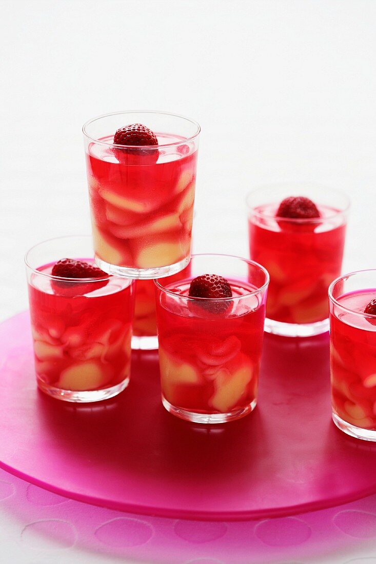 Vanilla pudding with strawberry jelly