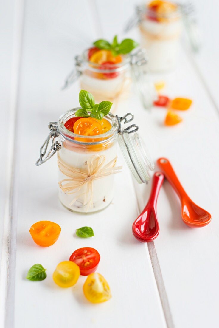 Goat's cheese panna cotta with tomato and basil