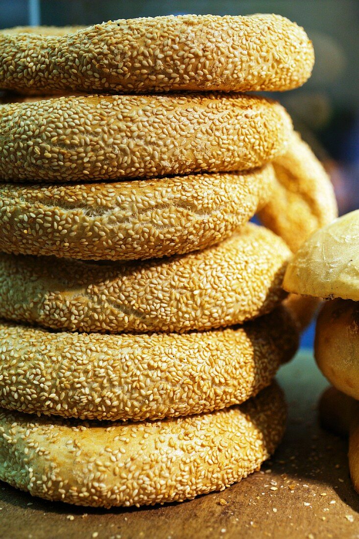 A stack of sesame rings