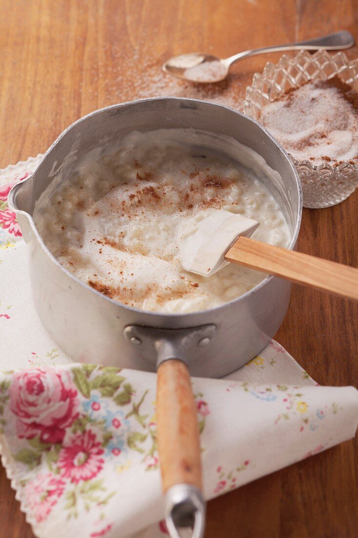 Rice pudding with cinnamon