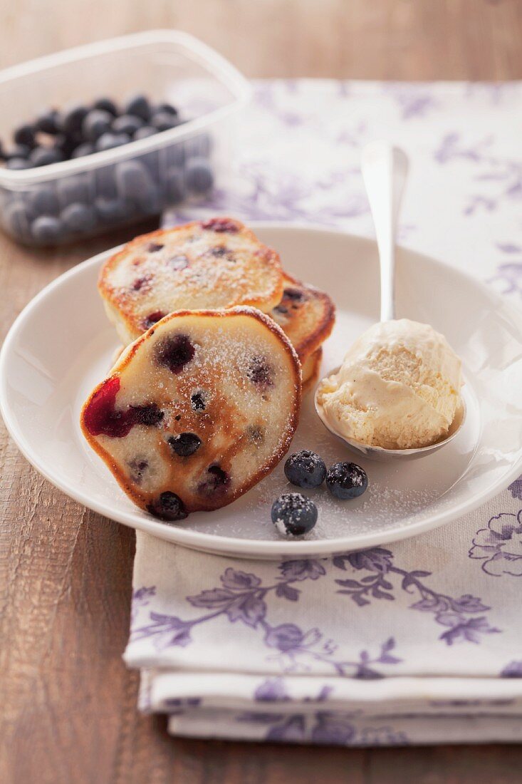 Mini blueberry pancakes with vanilla ice cream