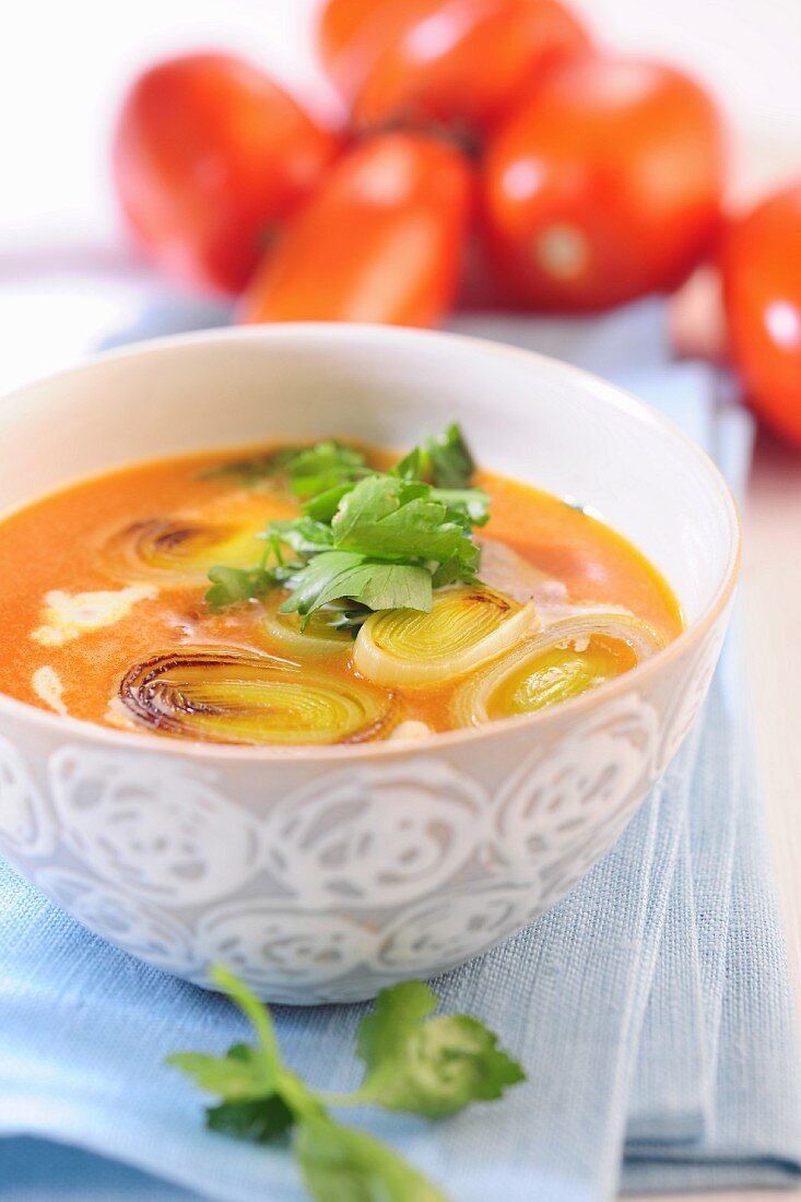 Tomatensuppe mit Lauch