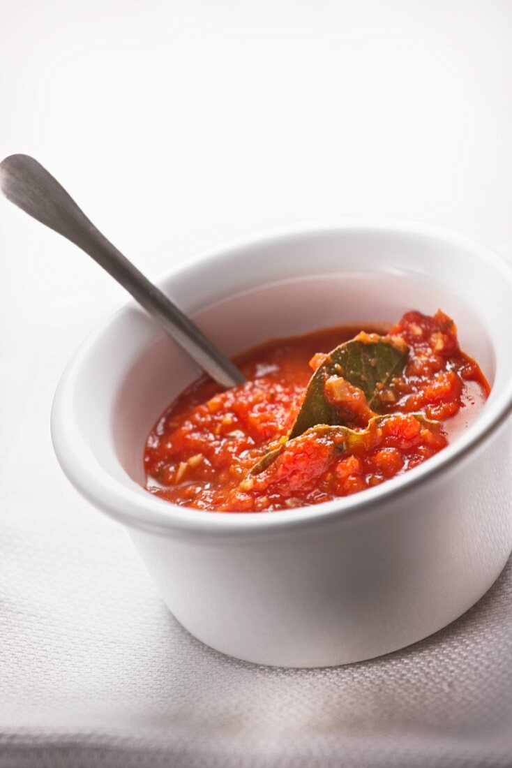 Gegrillte-Tomaten-Sauce für Nudelgerichte
