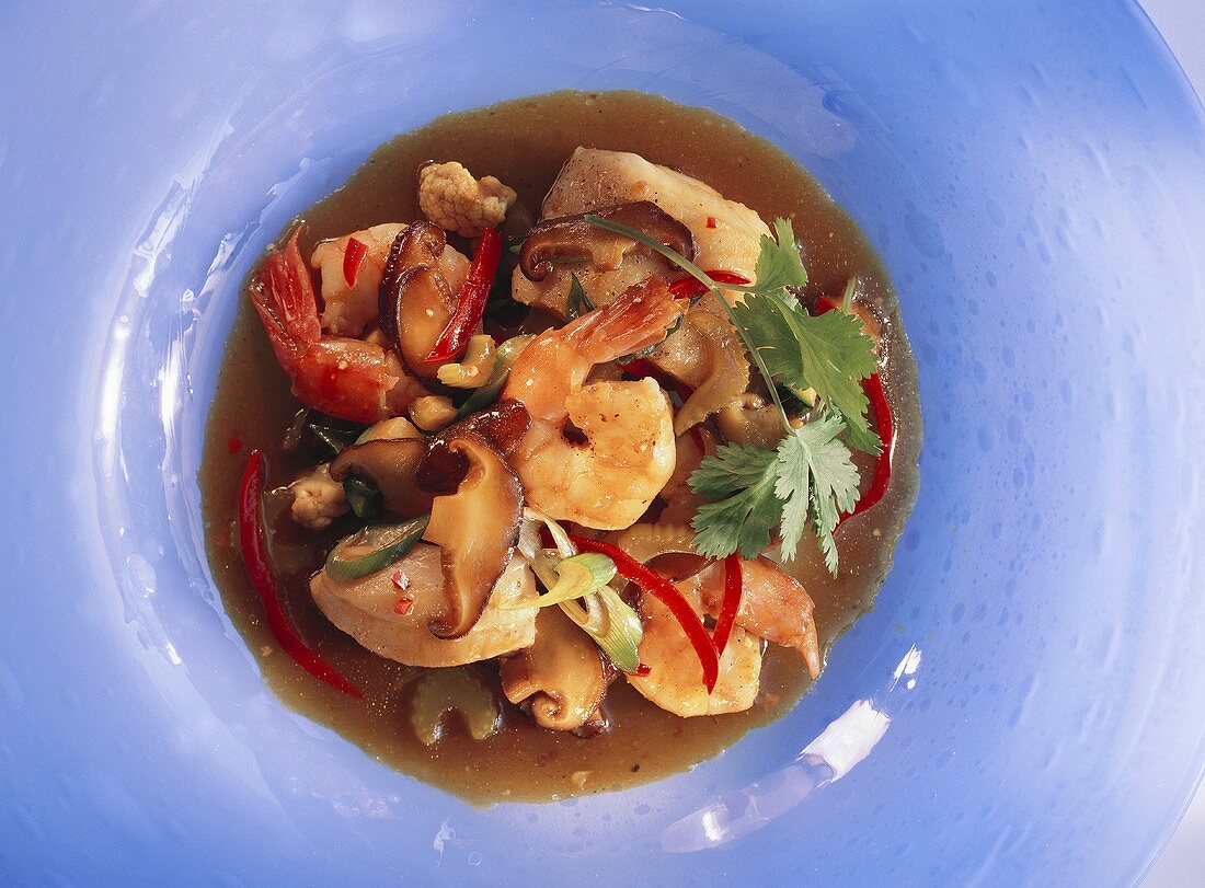 Stir fry fish with shrimp & vegetables