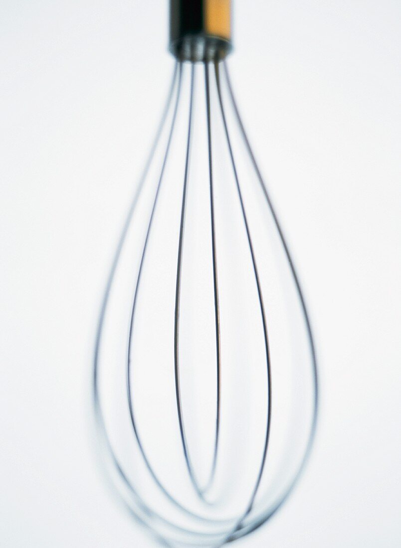 A whisk (close-up)