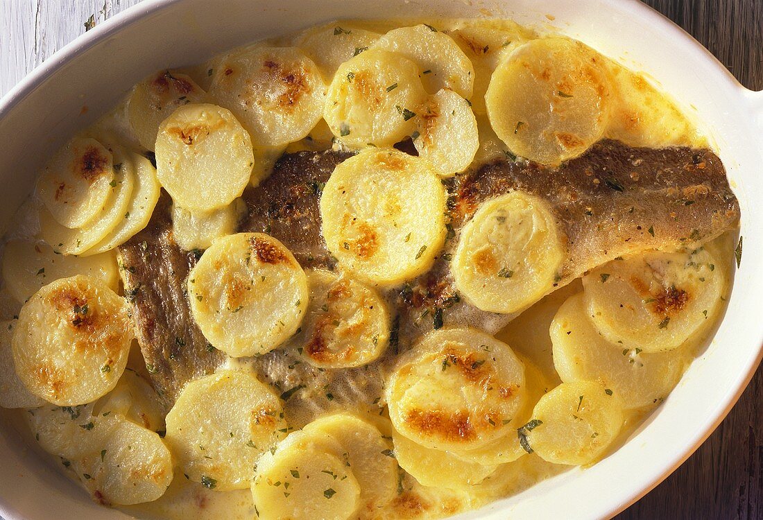 Baked cod & potato casserole