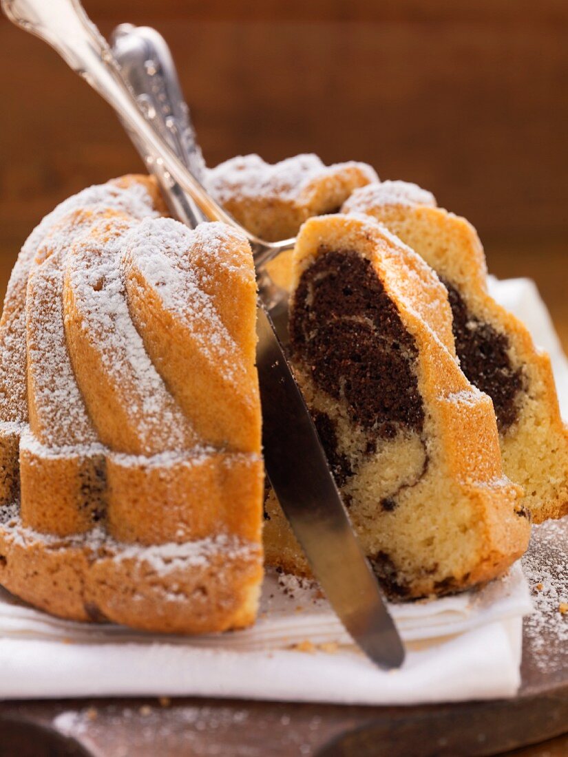 Vanilla and chocolate bundt cake