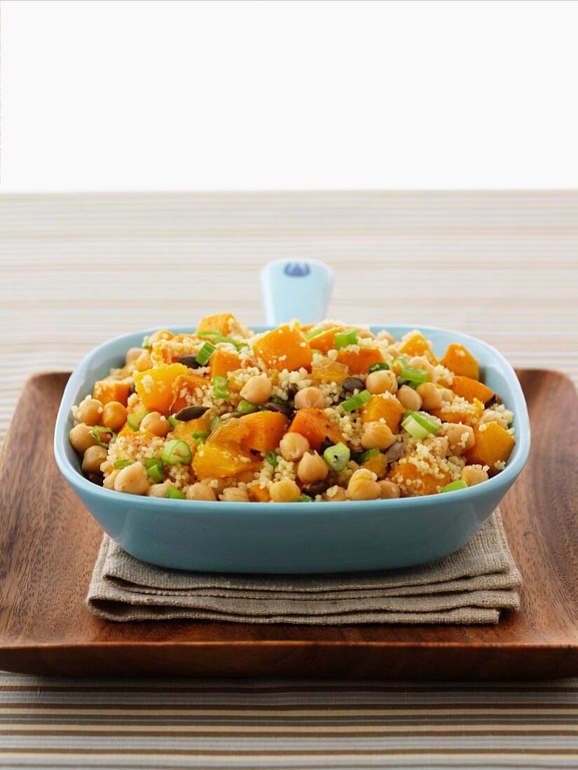Couscous with chickpeas and pumpkin