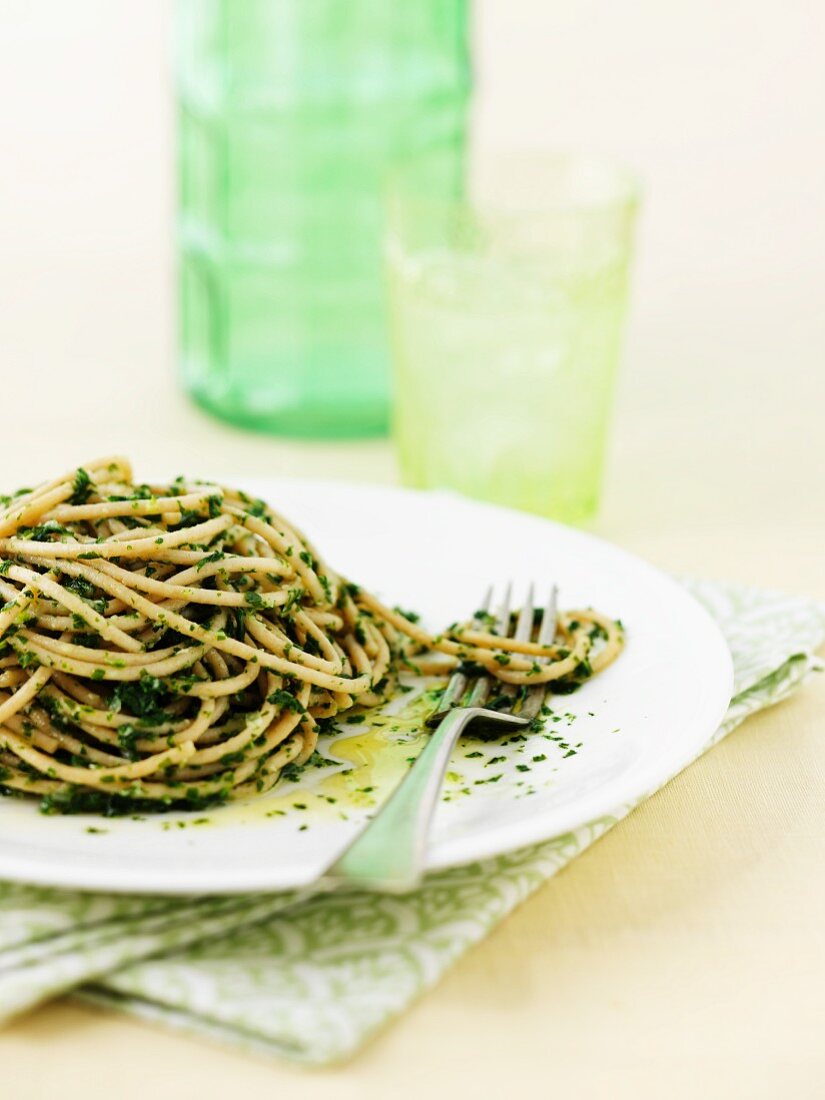 Linguine mit Grünkohl