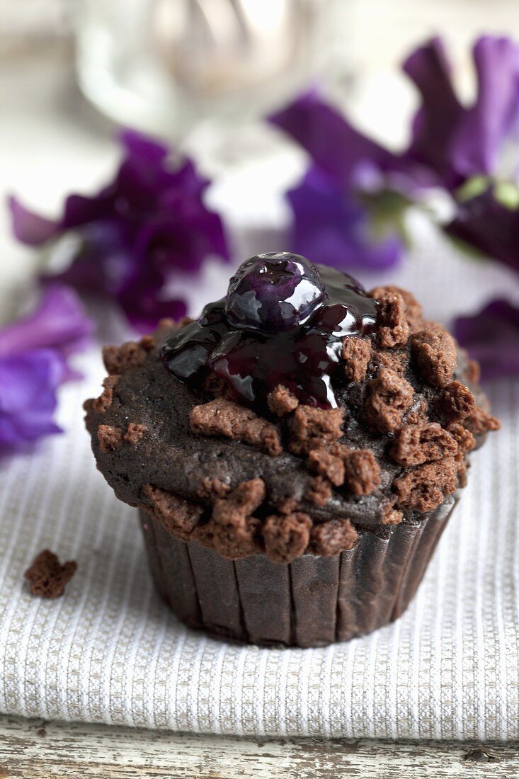 Chocolate muffin with crumble topping
