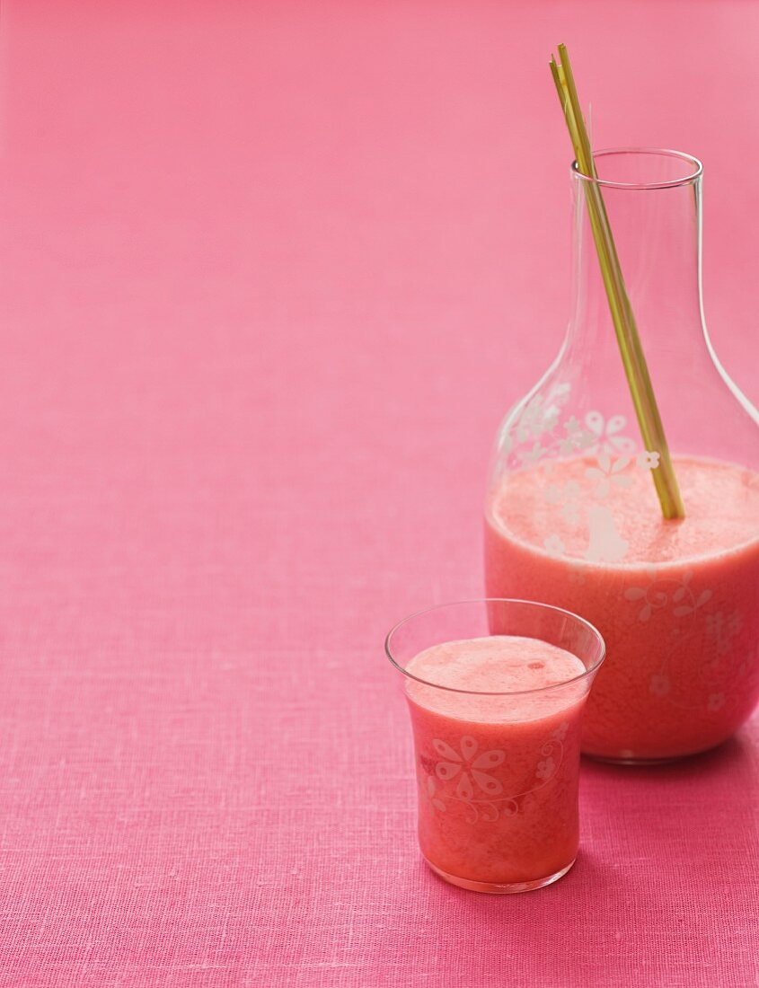 Raspberry smoothie with lemon grass