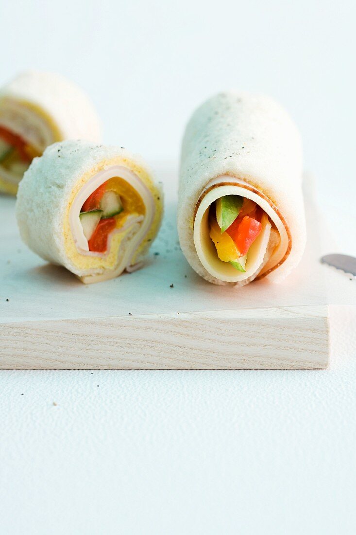 Cheese and vegetable wraps