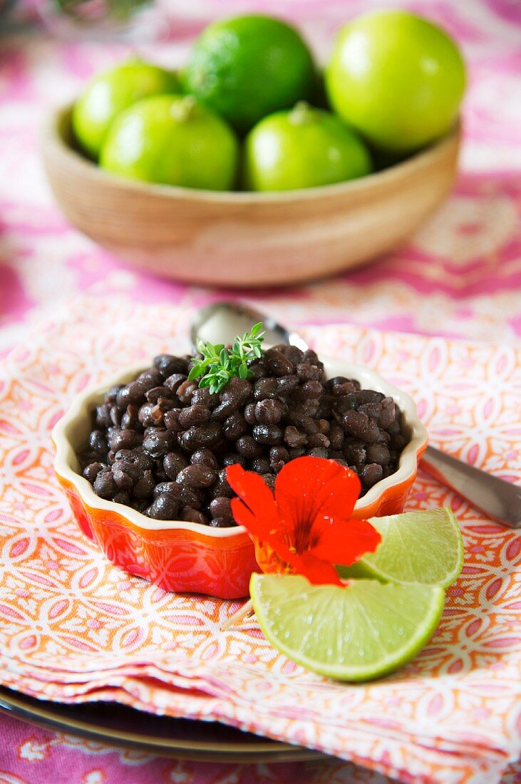 Black beans with lime (Mexico)