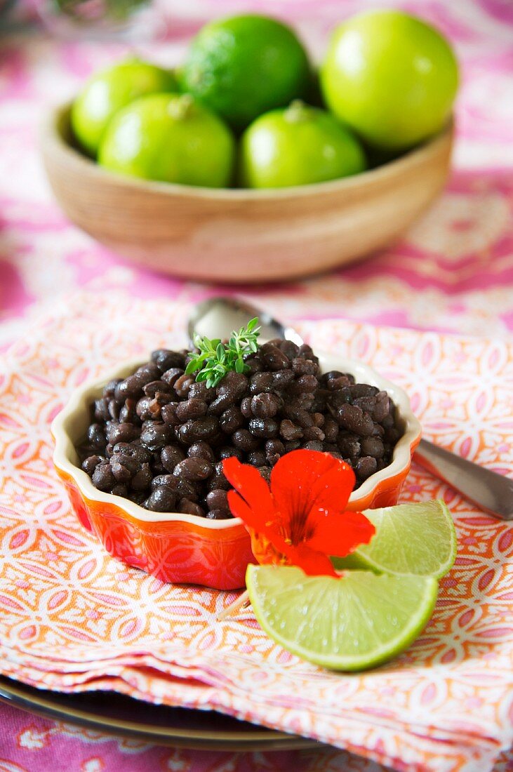 Schwarze Bohnen mit Limetten (Mexiko)