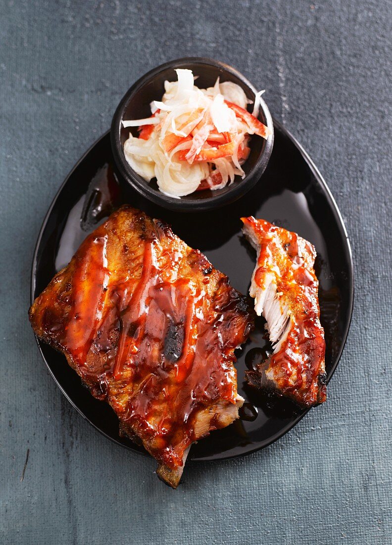 Marinated pork rips with cabbage salad (Asia)