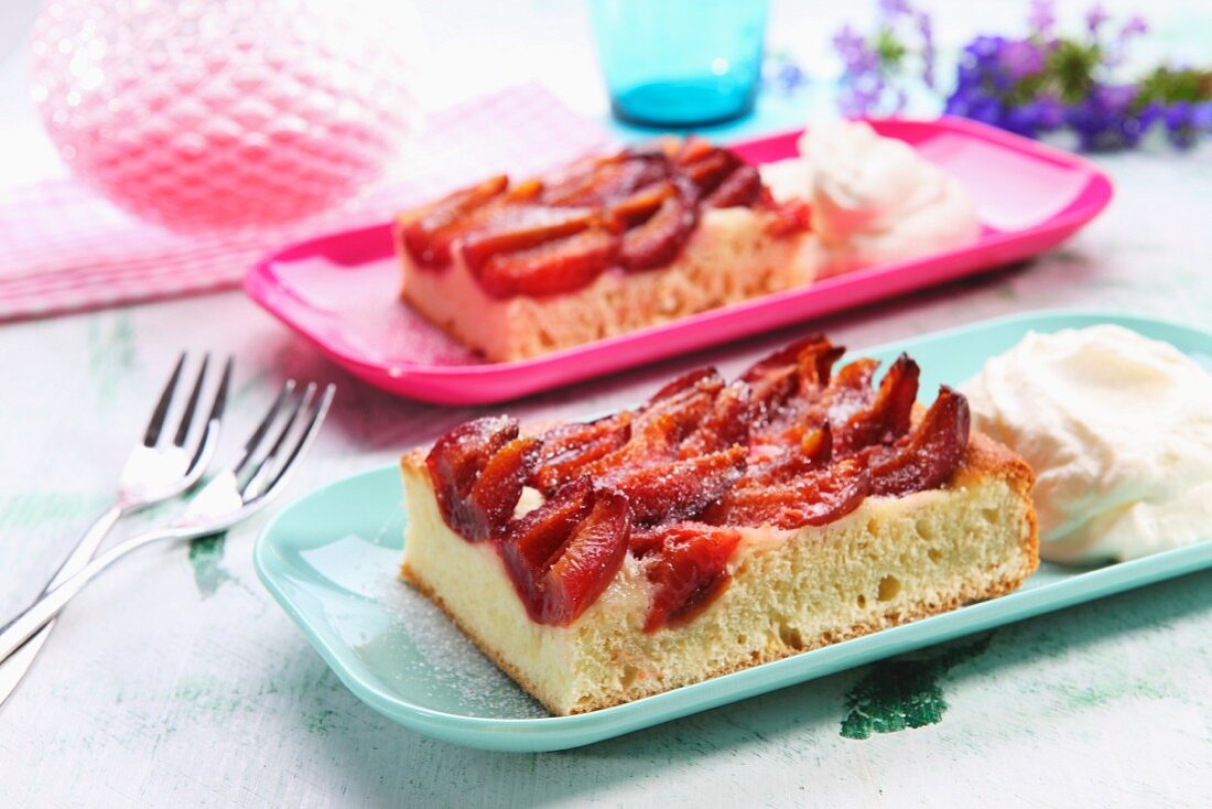 Plum cake with cream