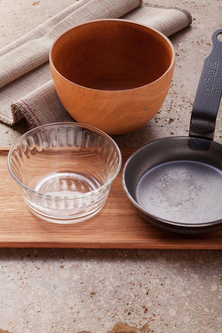 Empty bowls and a pan