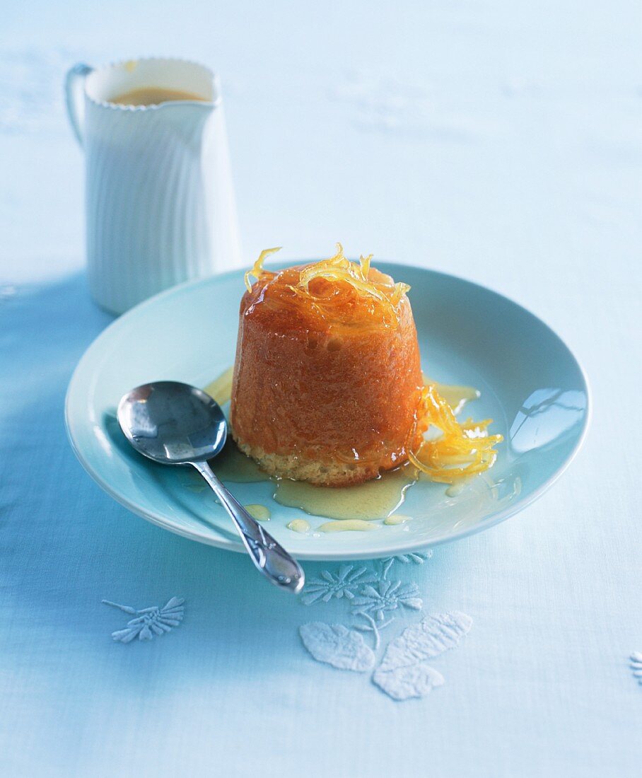 Lemon sponge pudding with syrup (England)