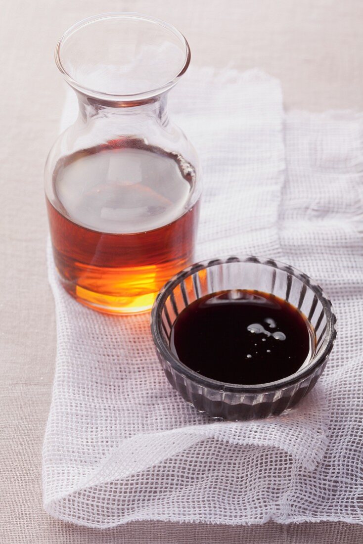 Acorn syrup and sugar beet syrup