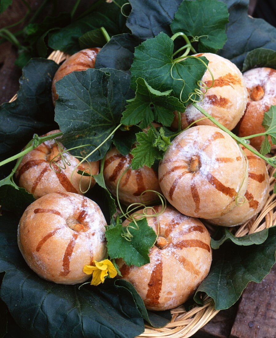 Brötchen in Melonenform