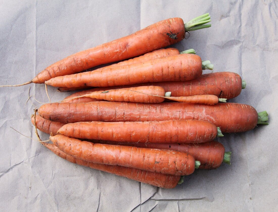 Organic carrots (seen from above)