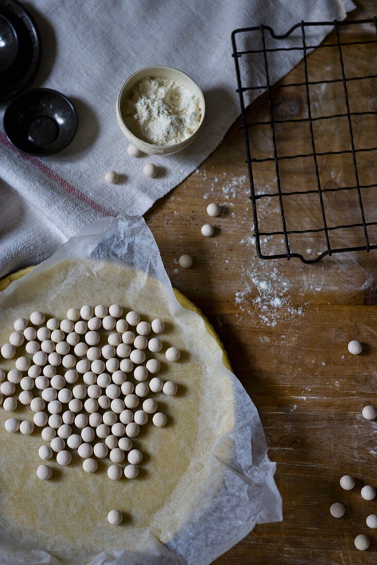 Blind baking