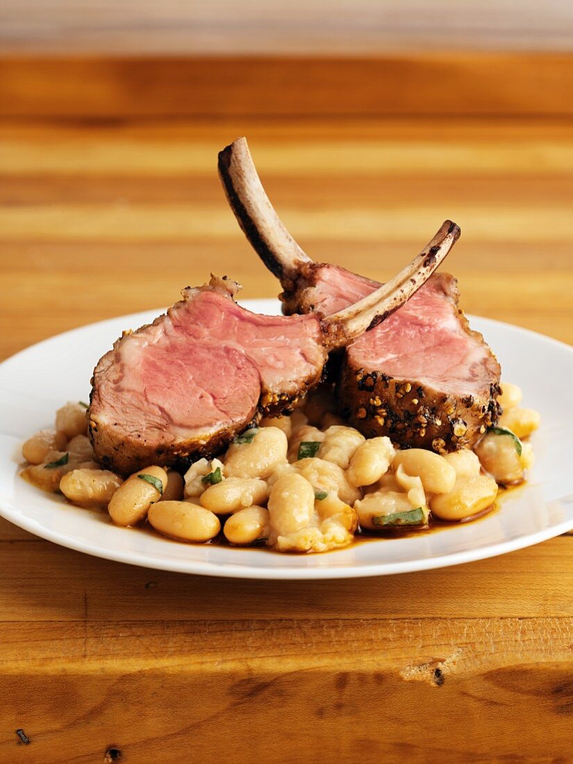Lamb chops with white beans
