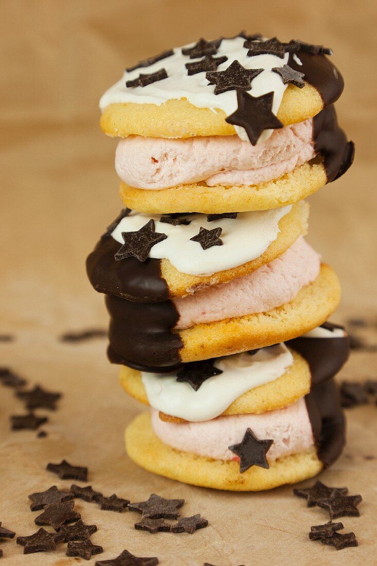 Stacked whoopie pies with chocolate stars