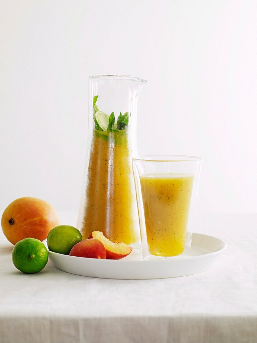 Peach-mango cocktail