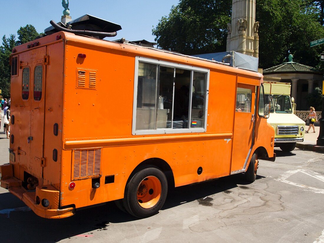 Lastwagen bei der Food Truck Rally in Grand Army Plaza, Brooklyn, NY
