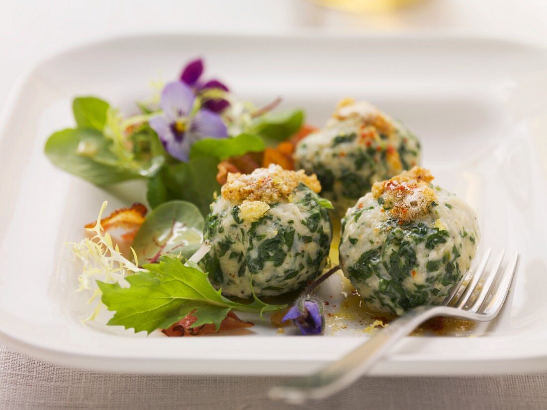Ricotta and spinach dumplings