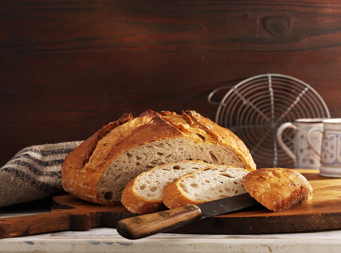 Angeschnittenes Weizenmischbrot